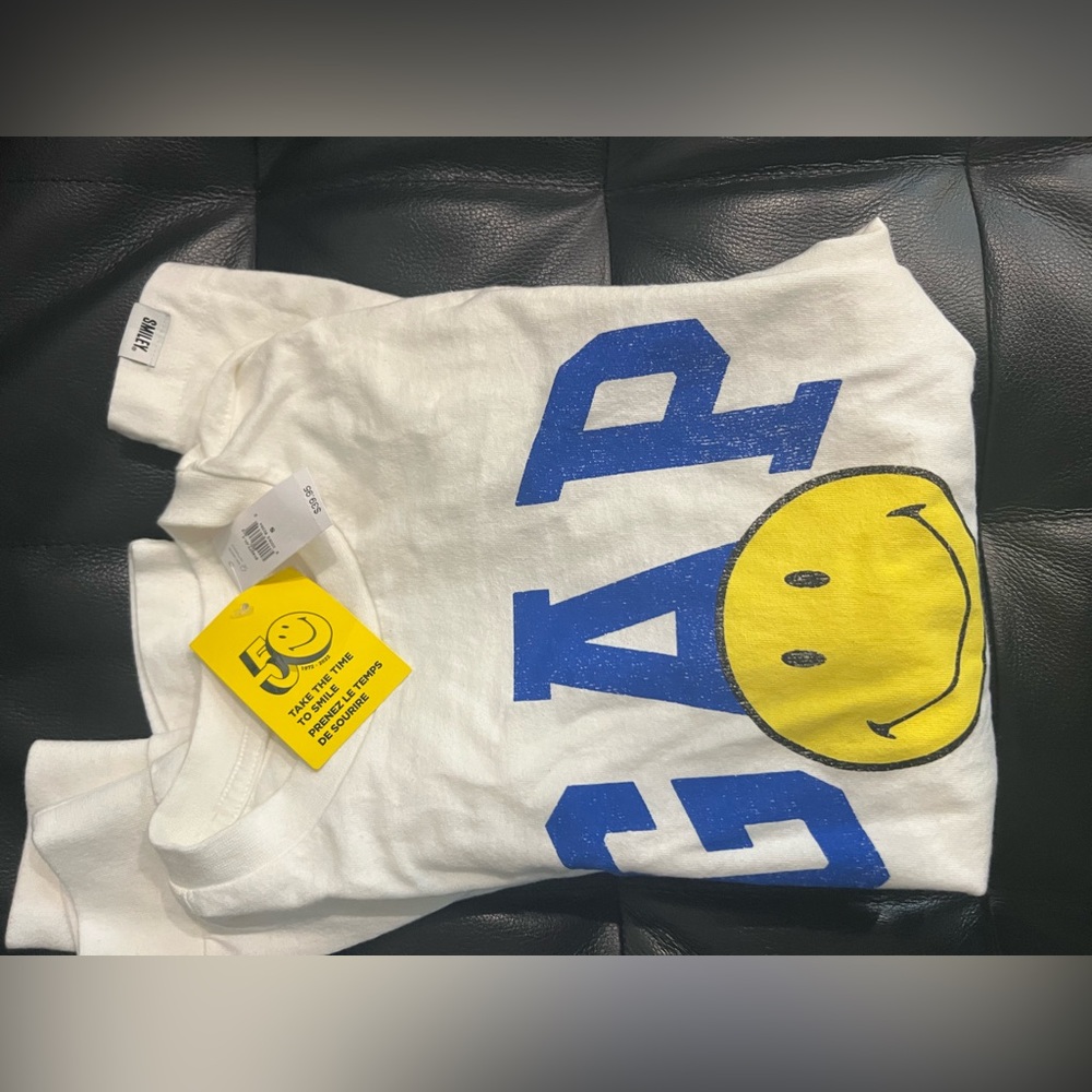 Gap new long sleeve shirt size s w tags